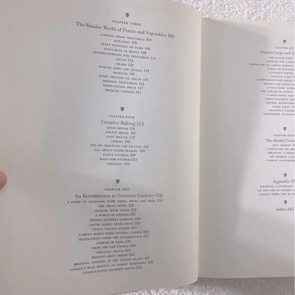 Vintage Chatelaine’s Adventures In Cooking Hard Cover Cookbook - Picture 4 of 15